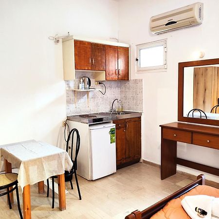 Eleni Apartments Sant George Beach Agios Georgios  Eksteriør billede