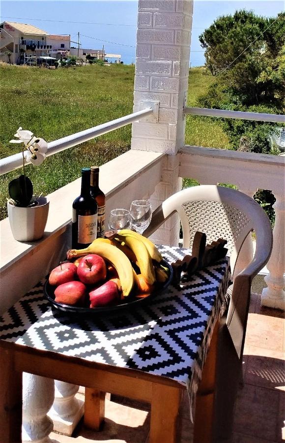 Eleni Apartments Sant George Beach Agios Georgios  Eksteriør billede