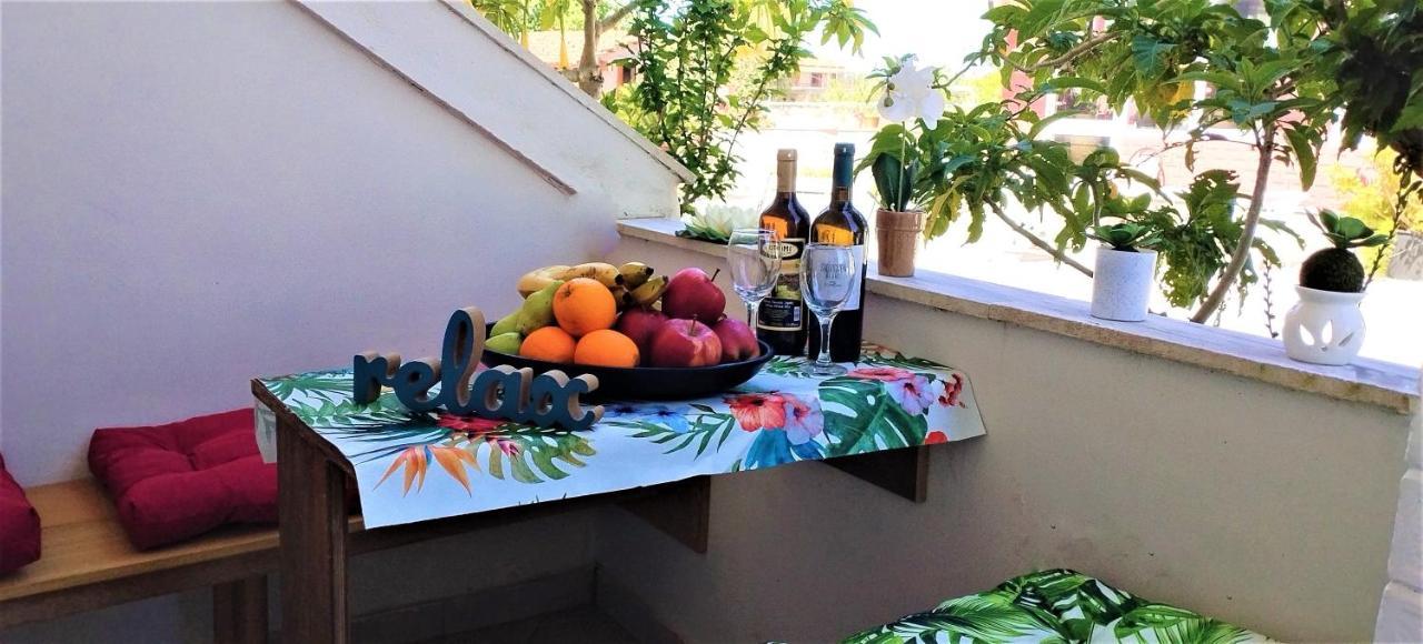 Eleni Apartments Sant George Beach Agios Georgios  Eksteriør billede