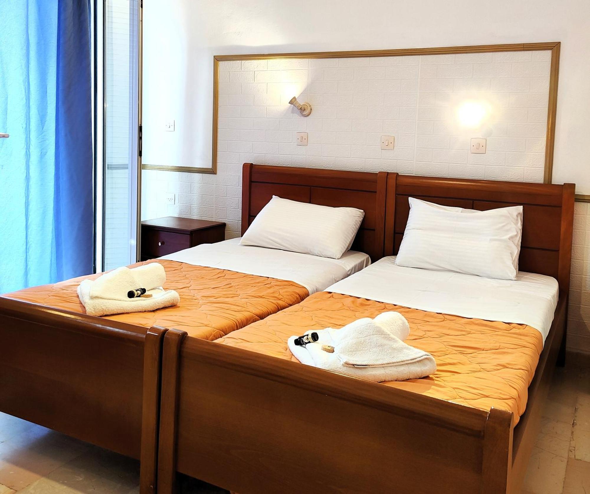 Eleni Apartments Sant George Beach Agios Georgios  Eksteriør billede